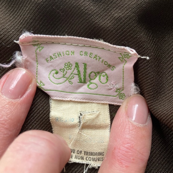 True 70s Vintage Wrap Dress - Picture 2 of 5